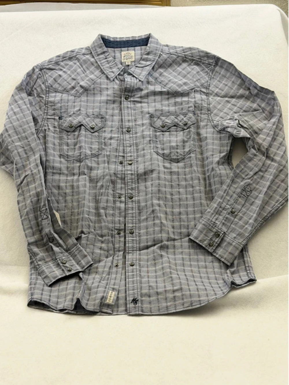 NWT- Blue Mens XL Moonshine Snap shirt